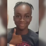 Adolescente de 14 años recibió un disparo mortal en la cabeza mientras estaba dentro de un coche en Brooklyn