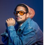 Vakero lanza a la basura medallas de nominación otorgadas por Premios Soberano