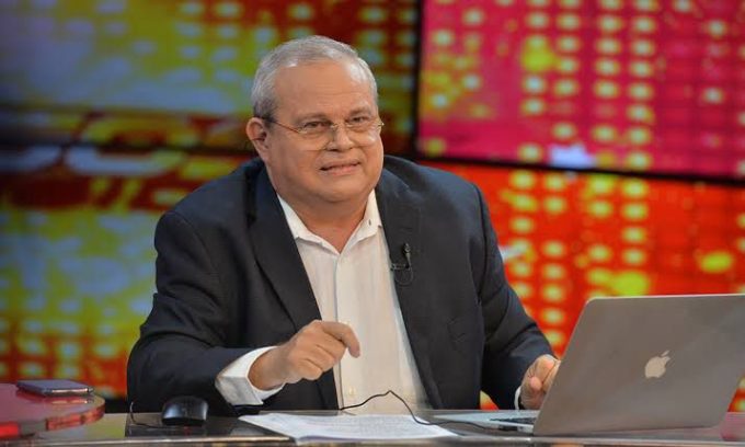 Alfonso Quiñones, juez donde fue coronada Clarissa Molina, da ultimátum a Sophinel Báez y anuncia posibles acciones legales