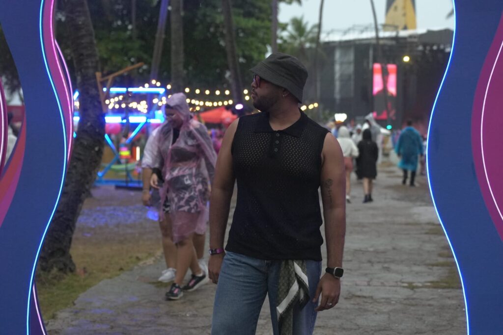 A pesar de la lluvia, la moda se impuso en el festival Isle of Light 2026 - Noticias de hoy en República Dominicana | De Último Minuto