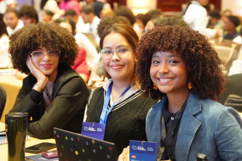 Ministro De Camps impulsa buenas prácticas en el servicio voluntario estudiantil - Noticias de hoy en República Dominicana | De Último Minuto