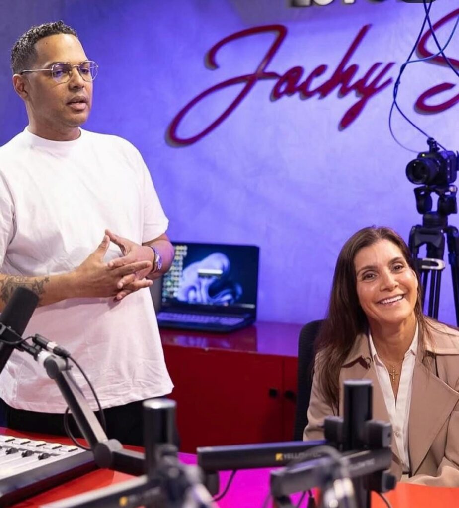 Embajadora Leah Campos califica Alofoke Media Group como la principal plataforma de medios alternativos en el país - Noticias de hoy en República Dominicana | De Último Minuto