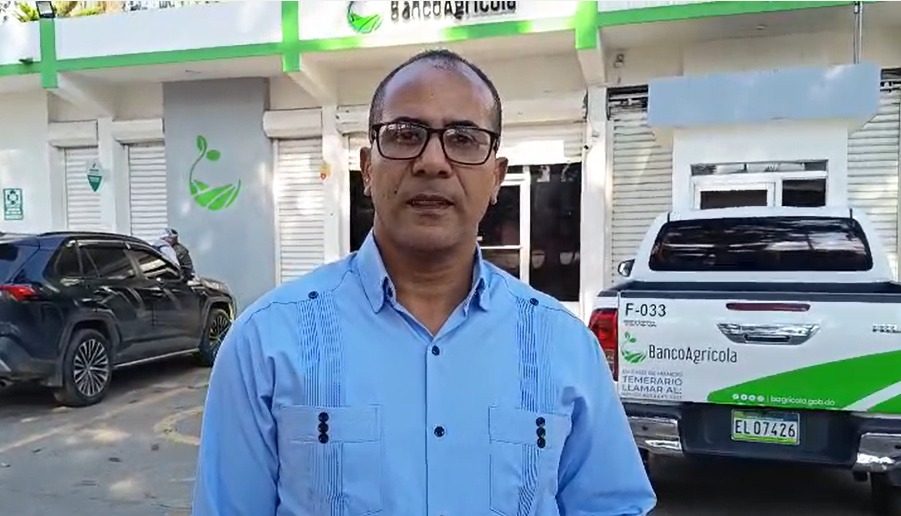 Productores de ajo en Constanza protestan frente al Banco Agrícola - Noticias de hoy en República Dominicana | De Último Minuto