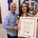 Jarabacoa reconoce a Claribel Adames "La Loba", por ganar como Locutora del Año en los Premios Soberano 2026